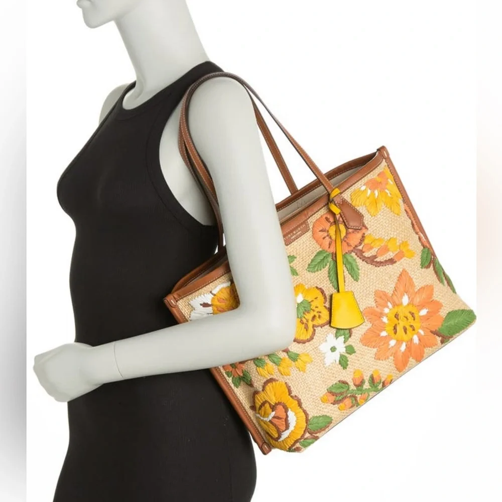 Tory Burch Perry Floral Embroidered Straw Tote Bag - Picture 8 of 11